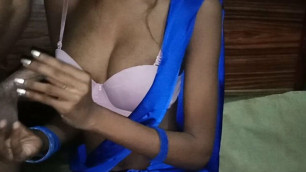 Desi tina bhabi pahli baar saree me ki chudai