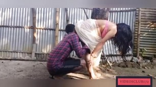 Sonali aunty having fun outside with young boy and enjoying his cock